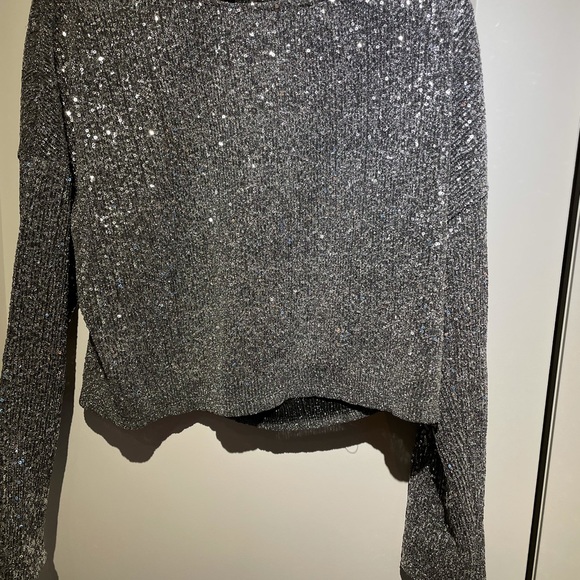 Dynamite Silver Long Sleeve Sequin Top - Picture 5 of 5